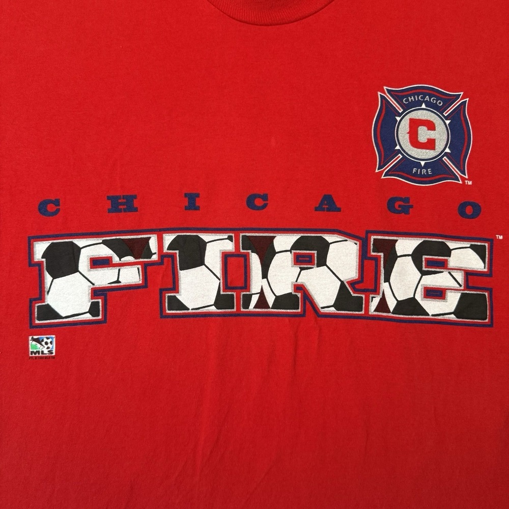 Vintage 1998 Chicago Fire MLS Soccer TShirt Red Fruit of the Loom Mens XL - Picture 10 of 13